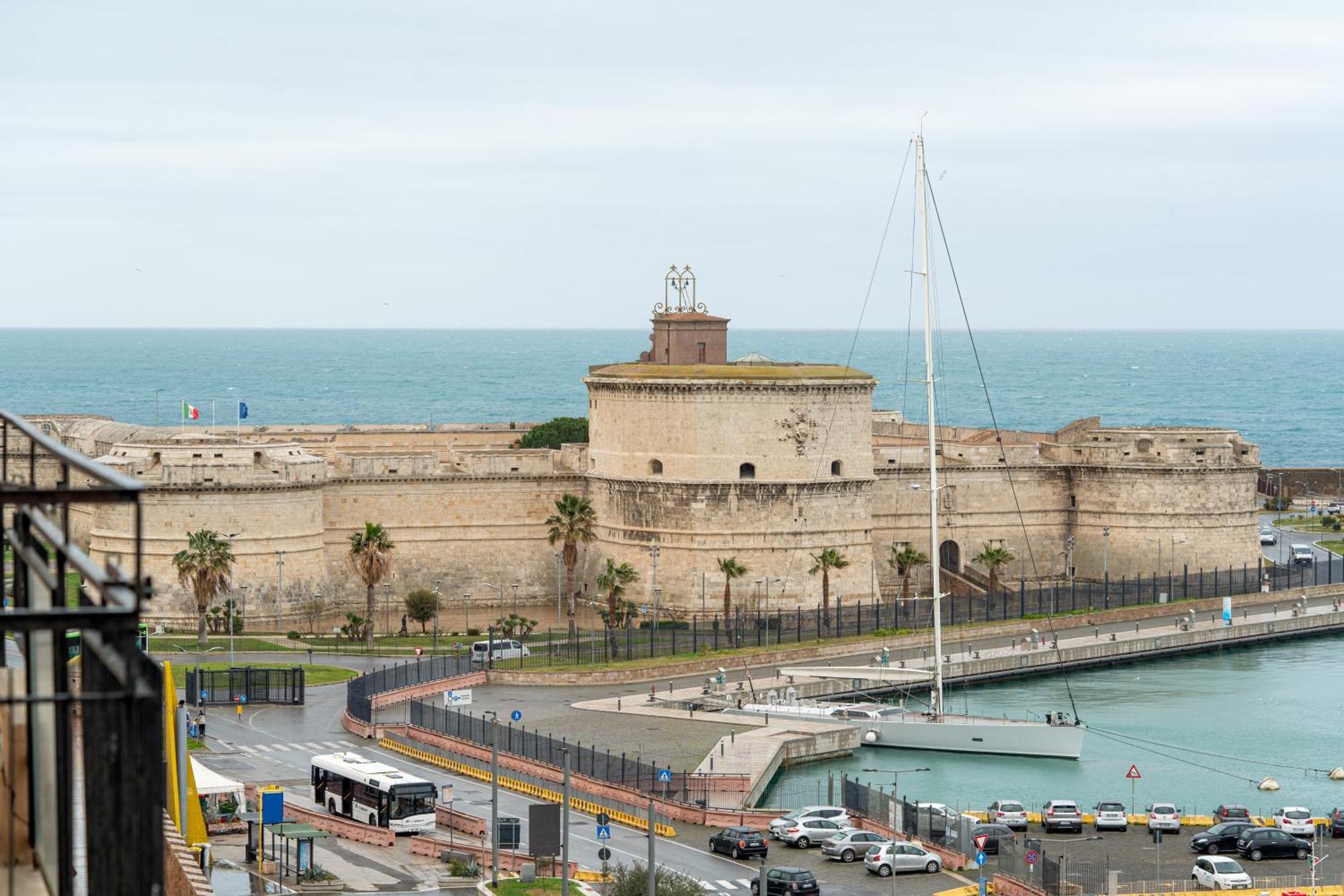 L'Onda Affittacamere Civitavecchia Eksteriør billede